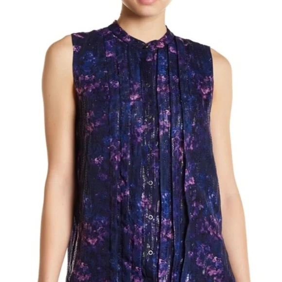 T Tahari Sleeveless Blouse Size Small NWT - Picture 1 of 7